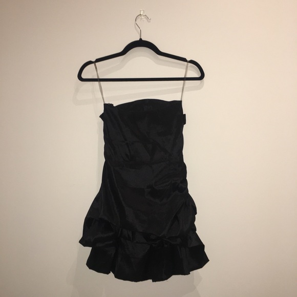 Strapless Satin Cocktail Dress (S) - Picture 2 of 3